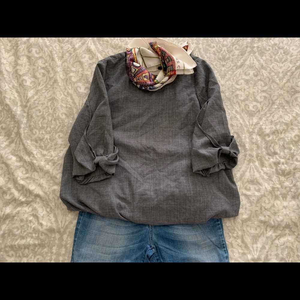 Ladies 3/4 sleeves bouffant top